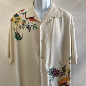 Luxury Tommy Bahama original fit luau  shirt